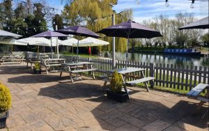 The Bridge Waterbeach Patio 800x500